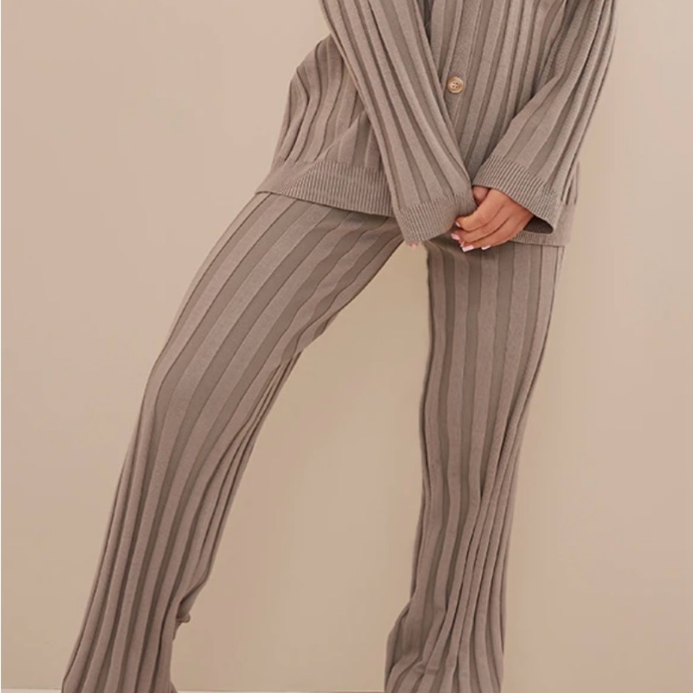 PLT Tan knitted Women's Pants